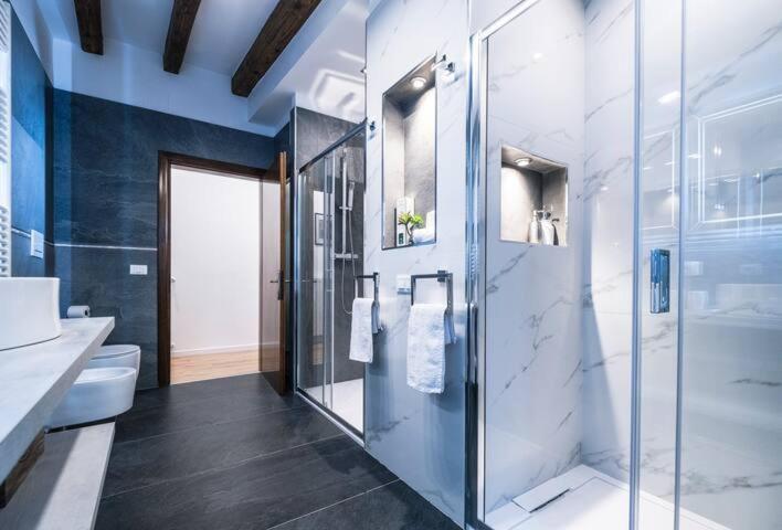 Loggia Rialto Apartment *
